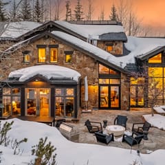Wayfarer Lodge