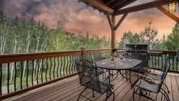 Brown Bear Chalet