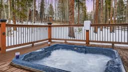 Quicksilver Lodge