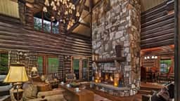 Pioneer Lodge