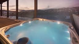 Blackstone Lodge