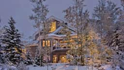 Time Flys Lodge