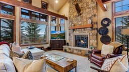 Chalet Veranda - Image 2
