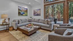 Icegrass Chalet