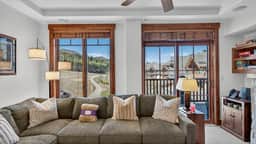 Crystal Peak Lodge #7407: Jasper Retreat