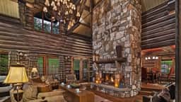 Pioneer Lodge
