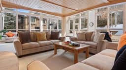 Linksview Chalet South