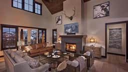 Blackstone Lodge - Image 2