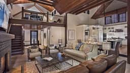 Blackstone Lodge