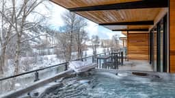 Triple 3 Lodge - Image 2