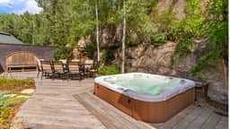 Apex Lodge South
