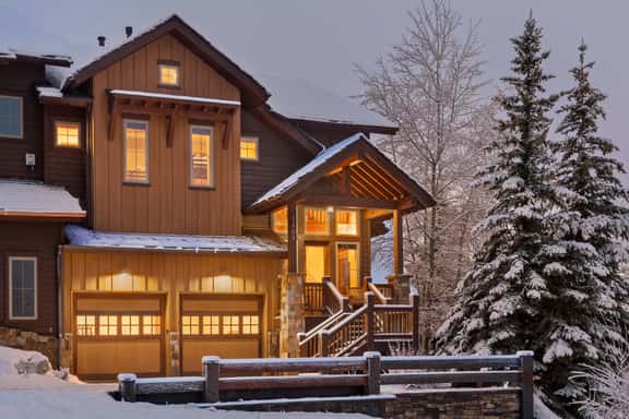 Chalet Veranda - Image 1