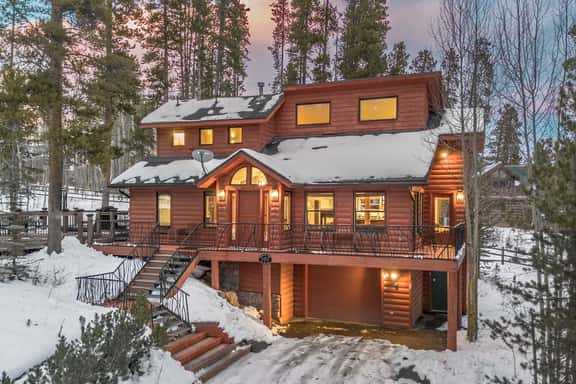 Quicksilver Lodge - Image 1