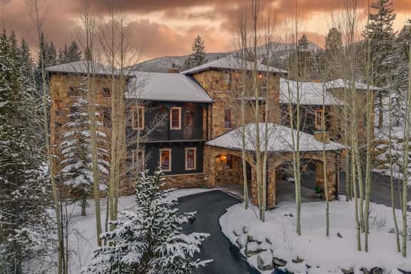 Chateau of Breckenridge - Image 1
