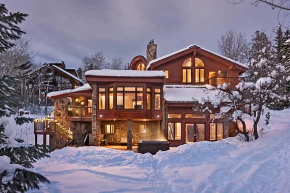Trails Edge Lodge - Image 1