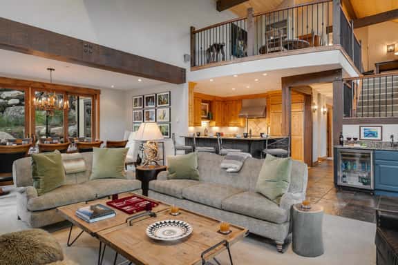 Black Bear Chalet - Image 1