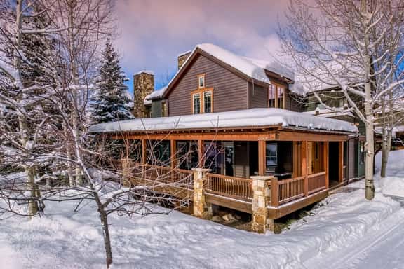 Rocking Chair Lodge - Image 1
