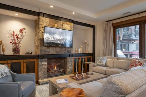One Steamboat Place #307: Buck Mountain 2 Bedroom - Image 1