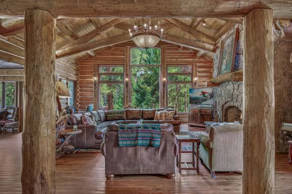 Rivertree Lodge - Image 1