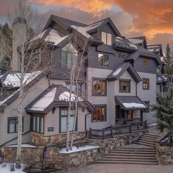 Icegrass Chalet - Image 1