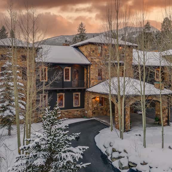 Chateau of Breckenridge - Image 1