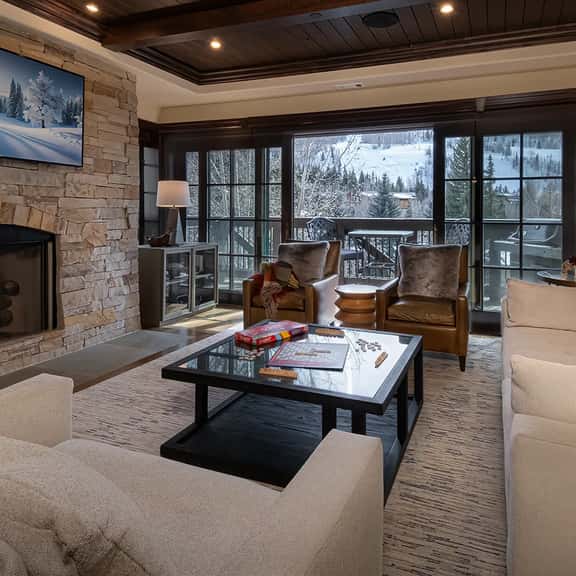 Chalet Crevasse - Image 1