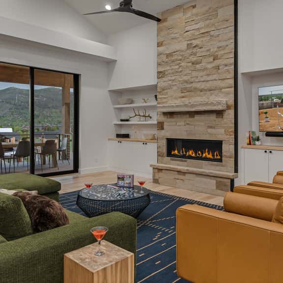 Friesian Chalet - Image 1