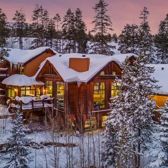 Majestic Mountain Lodge - Image 1