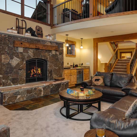 Brown Bear Chalet - Image 1