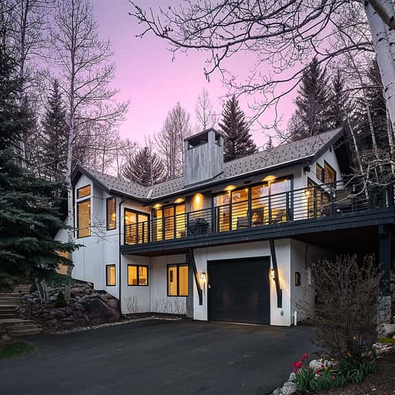 Axiom Retreat - Image 1