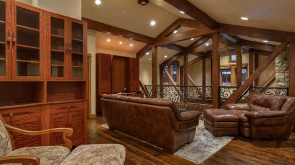 Rocking Chair Lodge