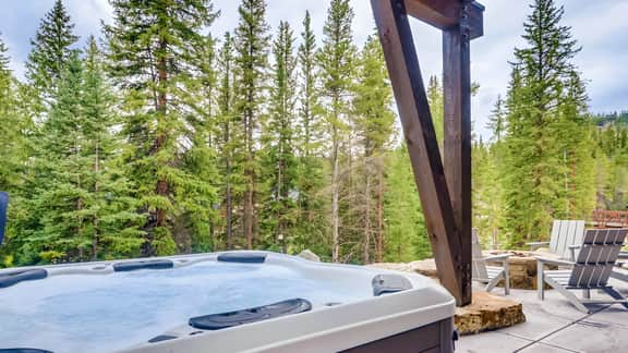 Wild Horse River Escape
