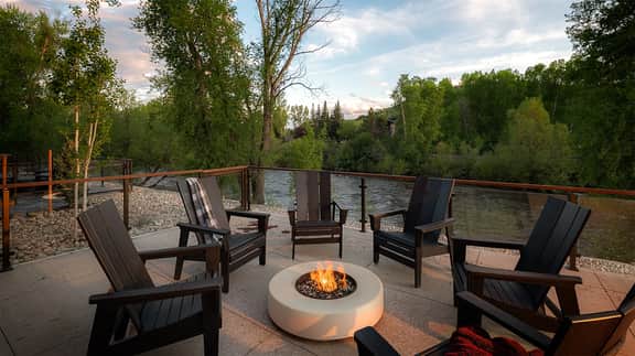 Riverlight Lodge