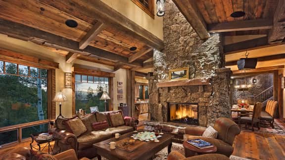 Gold Mine Lodge - Image 2
