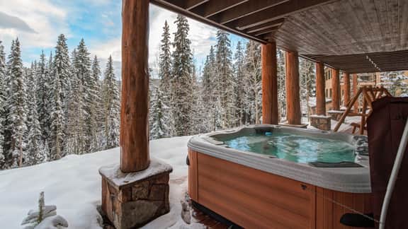 Paradise Meadow Lodge - Image 2