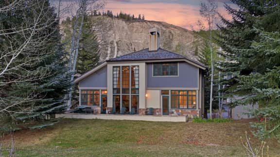 Chalet Fairway - Image 2