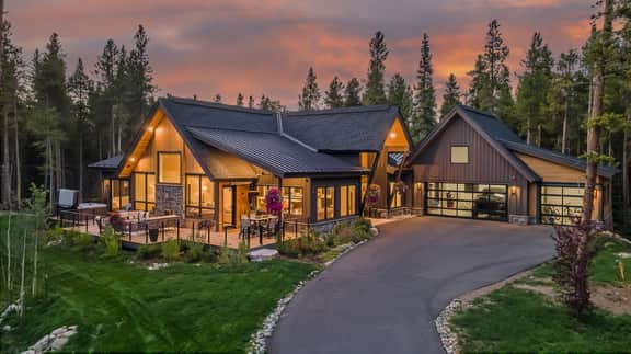 Trailblazer Lodge