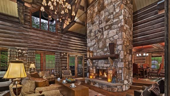 Pioneer Lodge