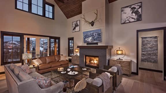 Blackstone Lodge - Image 2