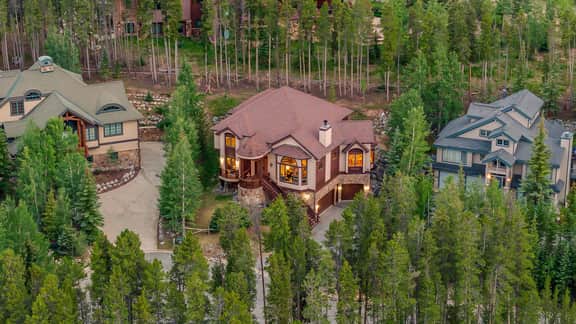 Boulder Ridge Retreat