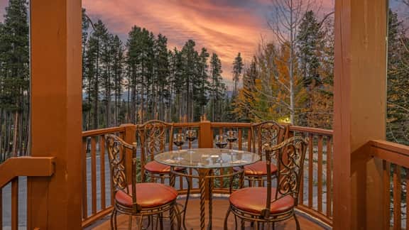 Boulder Ridge Retreat