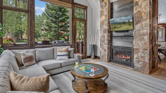 Boulder Vista
