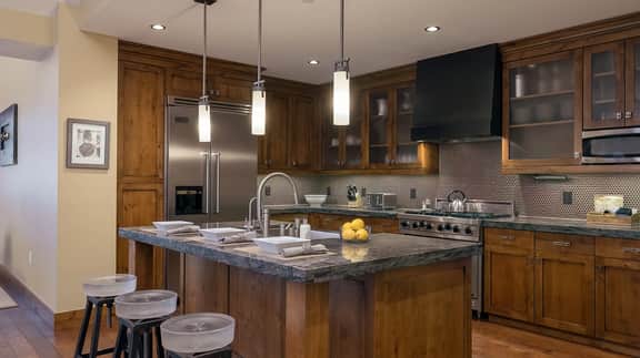 One Steamboat Place #701: Flat Tops Peak Penthouse - Image 3