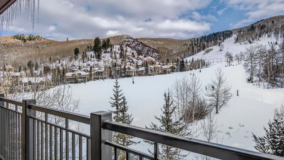 Chalet Bravura