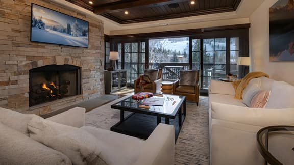 Chalet Crevasse
