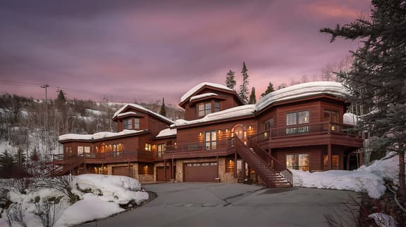 Apex Lodge South