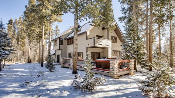 Bystone Villa Retreat - Image 1