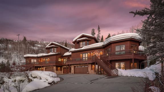 Apex Lodge South - Image 1
