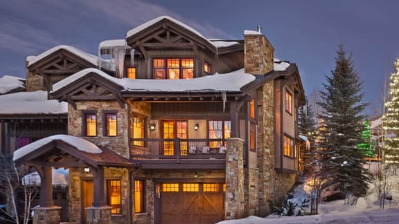 Elkstone Chalet - Image 1