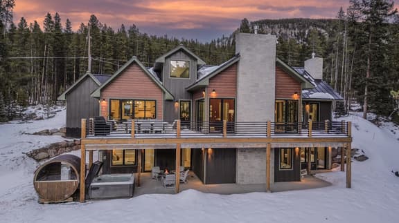 Everwild Chalet - Image 1